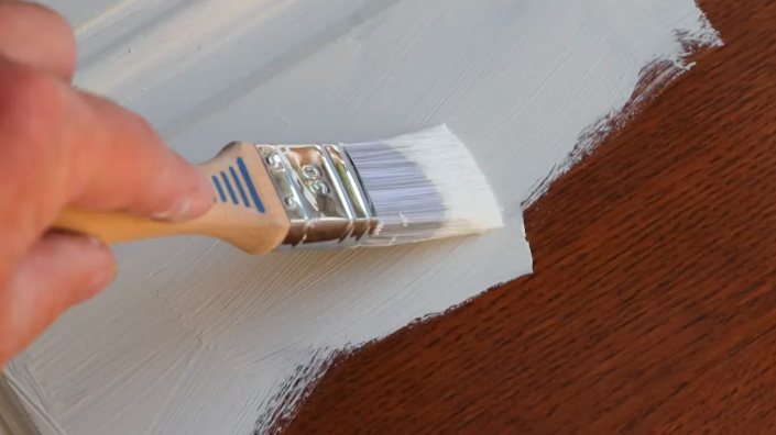 How to Repaint Kitchen Cabinets