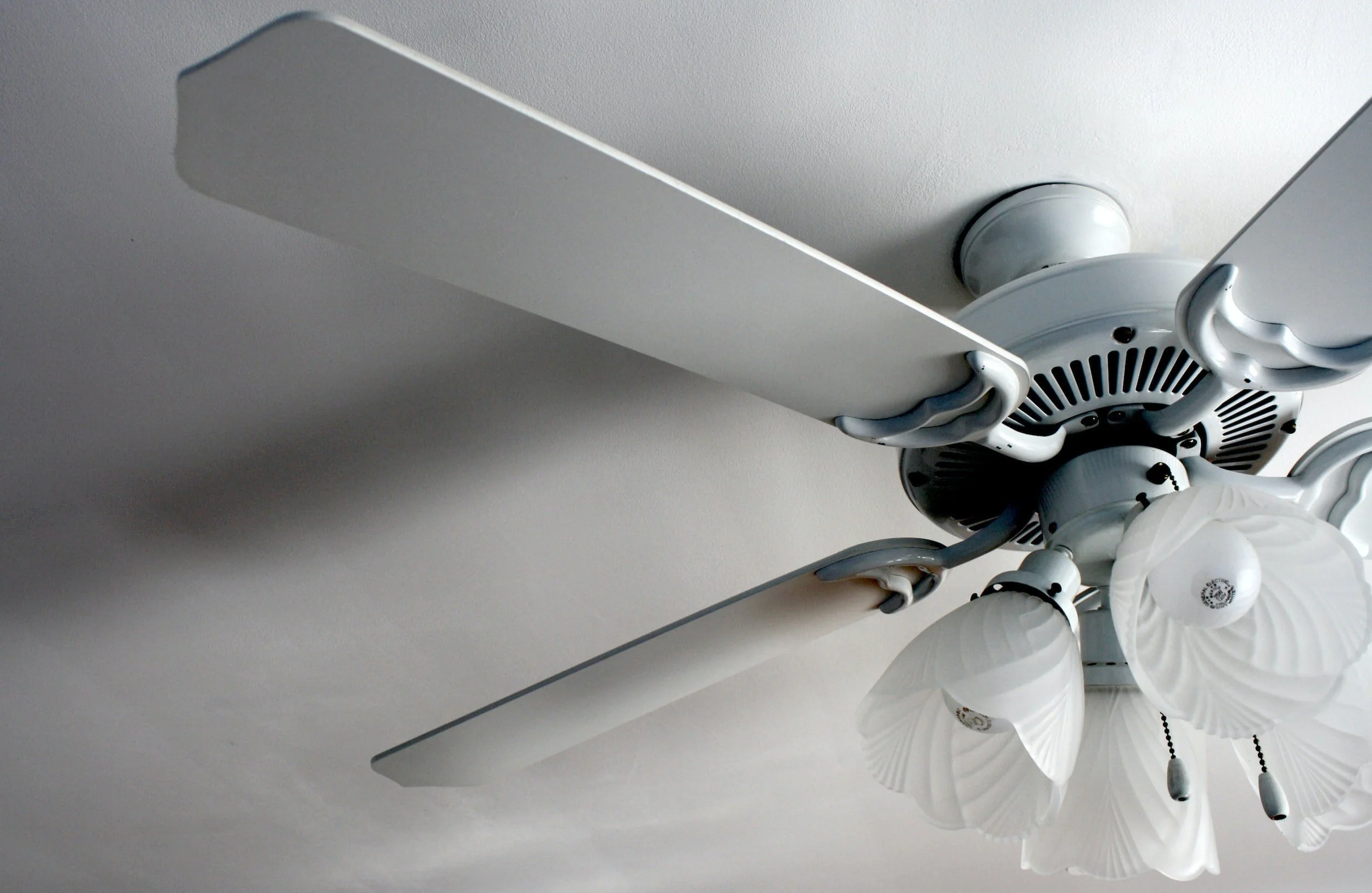 How to Measure a Ceiling Fan: The Complete Size Guide for Every Room